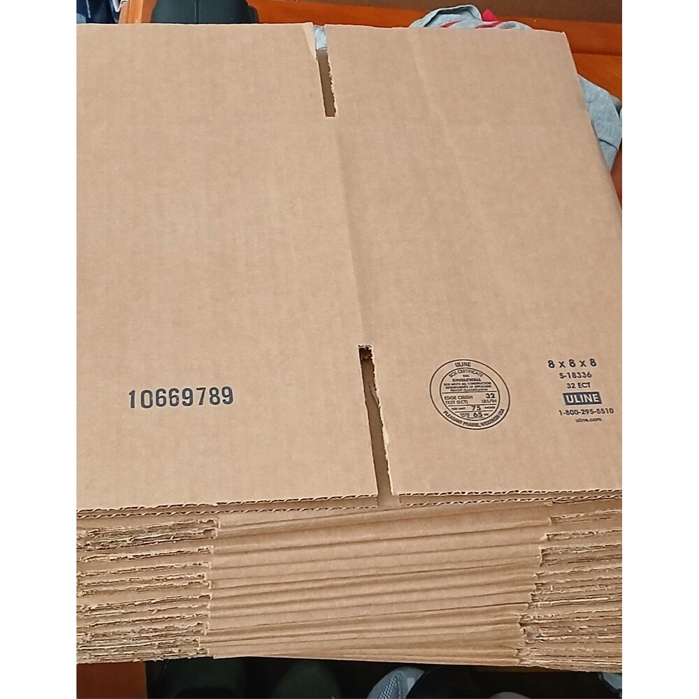 Uline 32 Ect 8x8x8 Shipping Boxes. Pack of Ten. New Unused.